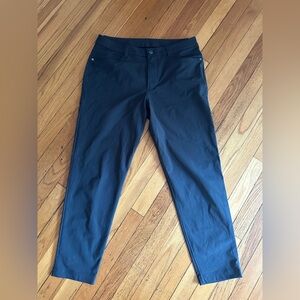 Lululemon Men's Dark Gray  Pants. 32W. Like New.